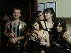 fetish-gothic-juillet_06.gif